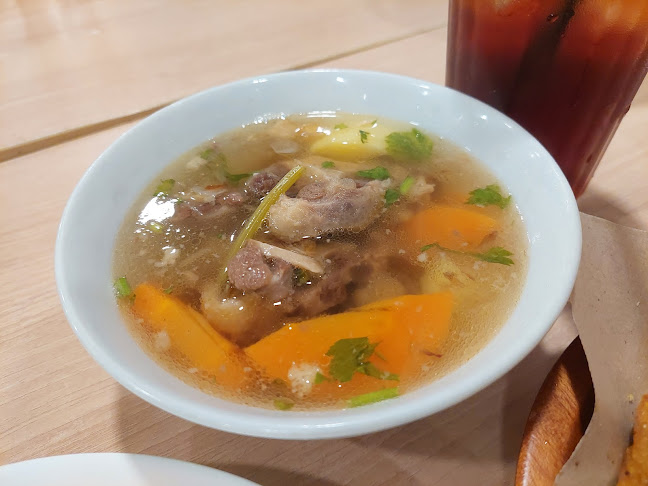 Ayam Penyet Ria - Lucky Plaza