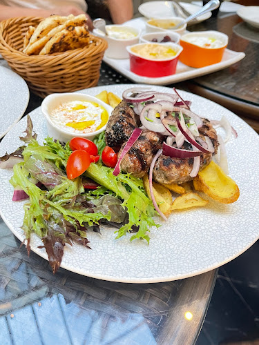 Yin Bar Singapore - Hospitality and gastronomy