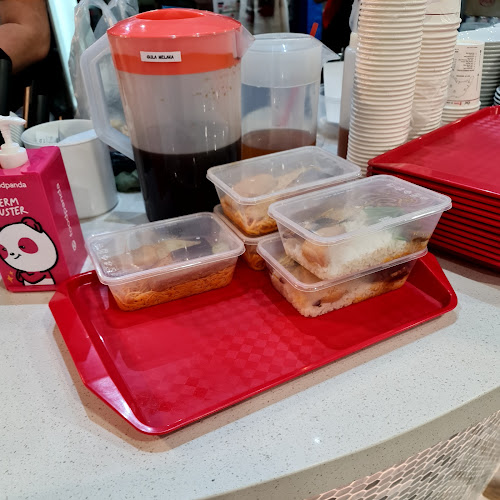 377 Hougang Street 32, #B1-23/24, Hougang RiverCourt, Singapore 530377