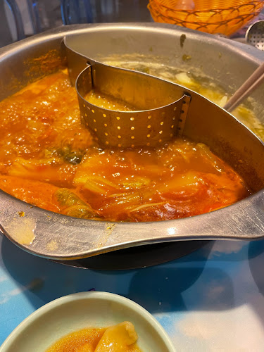 Shi Li Fang Hot Pot @ Eastpoint Mall - Singapore