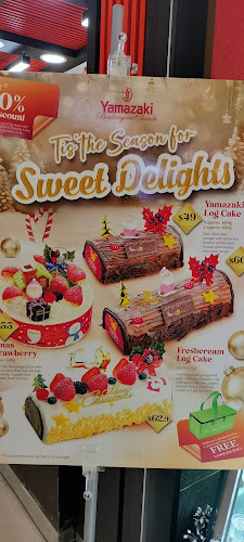 17 Petir Rd, Singapore 018953