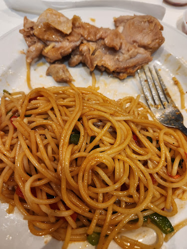 Hanis Café & Bakery - Singapore