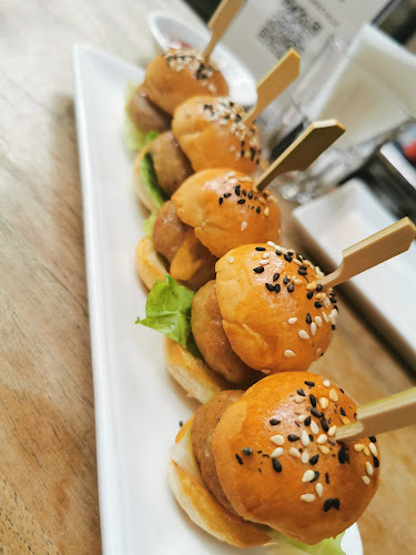 1 Killiney Rd, Singapore 239518