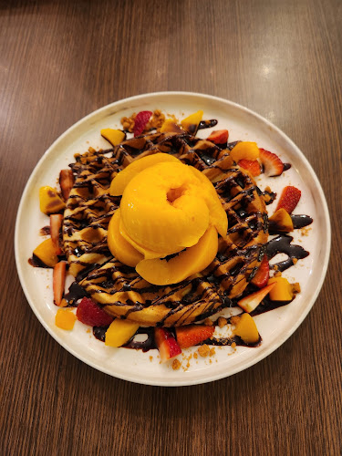 Jovis Cafe - The Dining Place - Hospitality and gastronomy