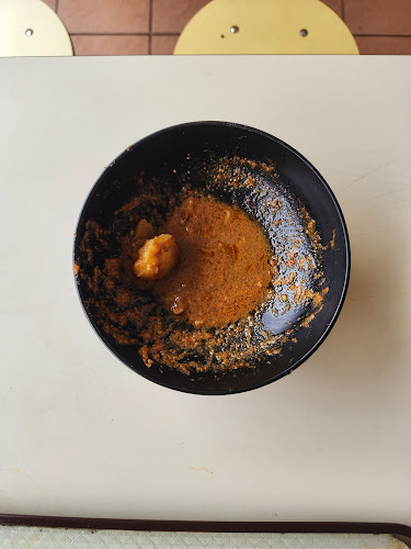 Comentarii opinii despre No Ordinary chicken - Beo Crescent Hawker