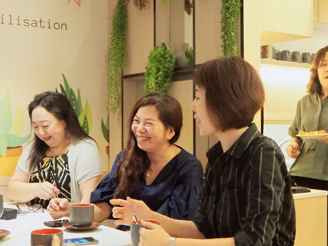 Comentarii opinii despre Red Apple Veggie Cafe