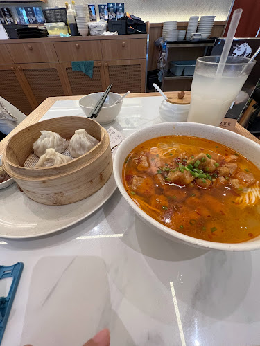 Shanghai Tan Pan-fried Bun 上海滩生煎包 - Singapore