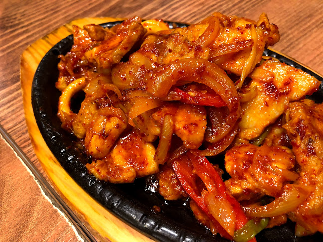 106 Clementi Street 12, #01-58/60, Singapore 120106