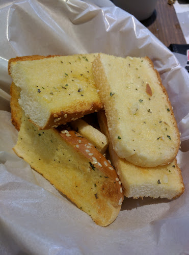 Comentarii opinii despre ANDES by ASTONS @ ESR BizPark (Formerly Viva Business Park)