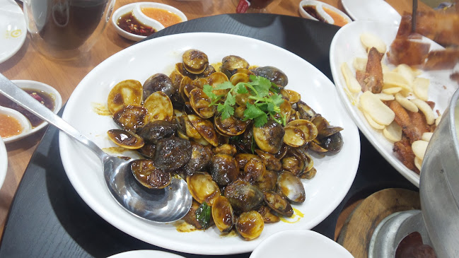 Queen of Wok - Singapore