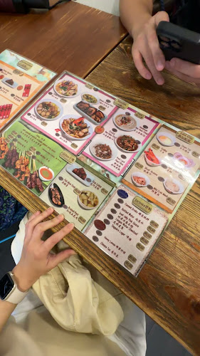 37 E Coast Rd, Singapore 428755