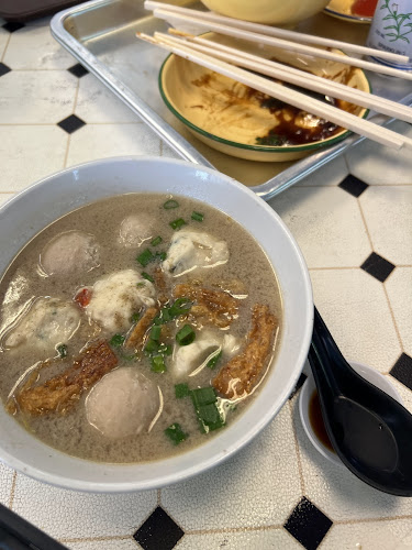 Rong Fa (Mui Siong) Minced Meat Noodles (榮發(梅松)肉脞面) - Singapore