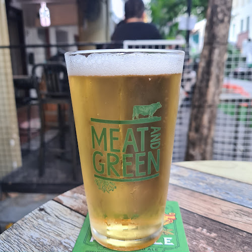 Meat And Green - Hospitality and gastronomy