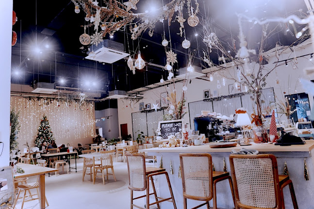 Bailey And Whiskey - Singapore