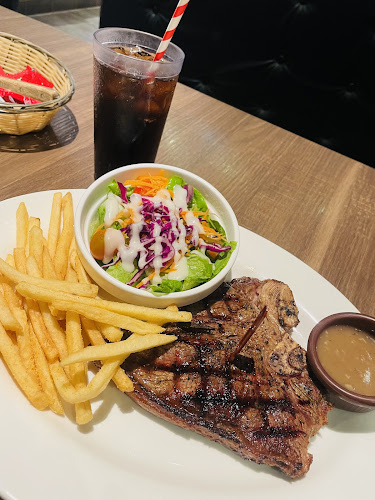 180, #04-14, 16 Kitchener Rd, #04-14/16, 208539