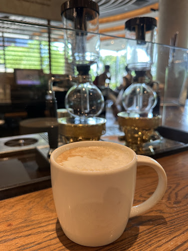 Comentarii opinii despre Starbucks Reserve