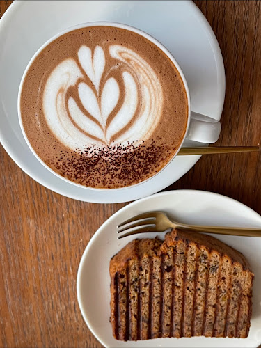 Comentarii opinii despre Maxi Coffee Bar