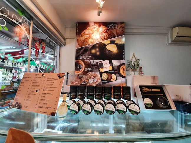 Morimori Yogashi Pte Ltd