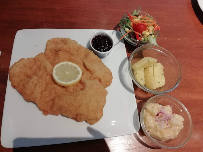 Brotzeit German Beer Bar and Restaurant - VivoCity - Singapore