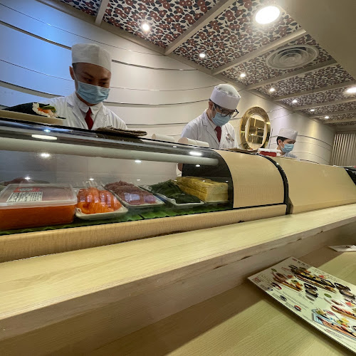 Tomi Sushi - Hospitality and gastronomy
