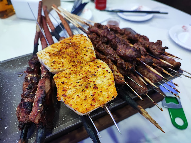 386 Geylang Rd, Singapore 389386