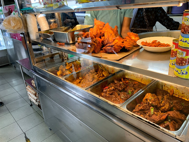 RAIMAH EATING HOUSE / Raimah Indian Food / Cucu Raimah