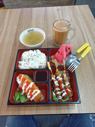 130 Jurong Gateway Rd, #01-211, Singapore 600130