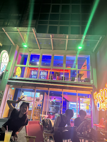 Scoop and Sketch - Hospitality and gastronomy