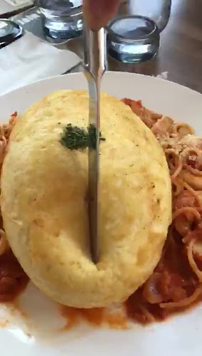 Hoshino Coffee @ Holland V - Hospitality and gastronomy