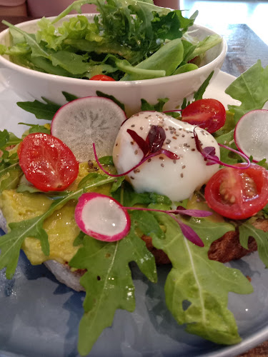 Opinii despre 6 Letter Coffee în Singapore - Hospitality and gastronomy