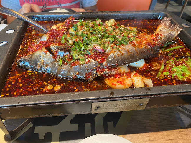 1 HarbourFront Walk, #02-85/86/87 VivoCity, Singapore 098585