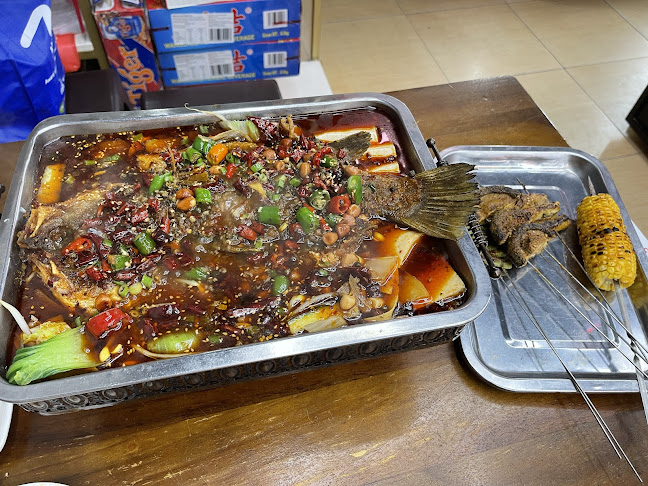 Opinii despre 金方圆饺子馆 Jin Fang Yuan Restaurant în Singapore - Hospitality and gastronomy