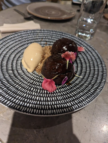 130E Minden Rd, Singapore 248819