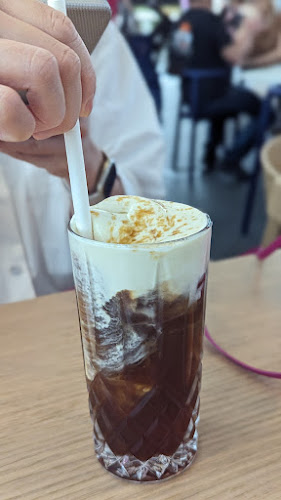 6 Bayfront Ave, art science museum, Singapore 018974