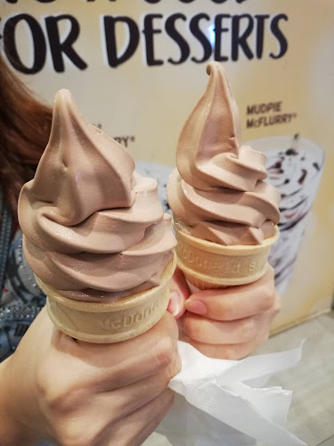 Opinii despre McDonald's Choa Chu Kang Lot 1 în Singapore - Hospitality and gastronomy