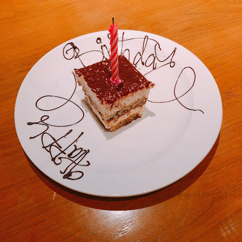 Bella Pizza - Singapore