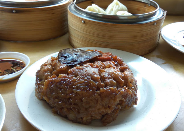 1014 Upper Serangoon Rd, Singapore 534752