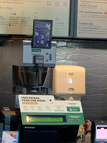 Starbucks NUH Wet Science Building - Hospitality and gastronomy