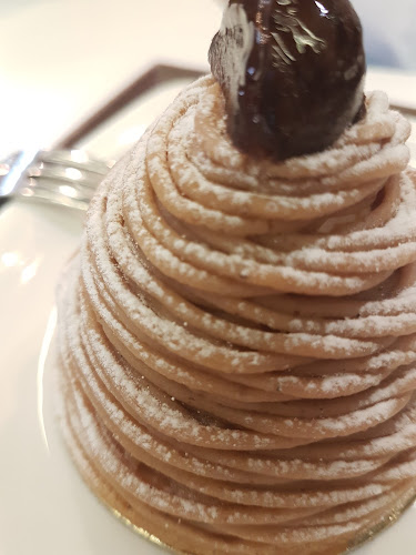 Comentarii opinii despre Henri Charpentier