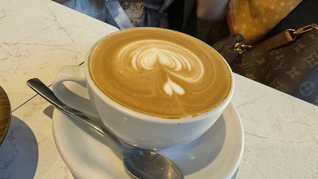 Comentarii opinii despre ActionCity Cafe