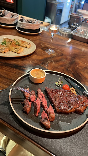 70 Telok Ayer St, #01-01, Singapore 048458