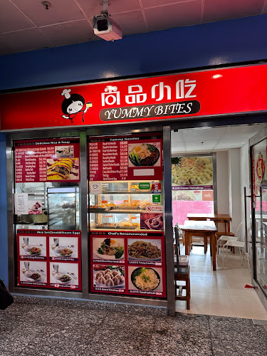 Yummy Bites (尚品小吃) - Singapore