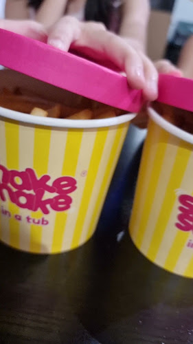 Opinii despre Shake Shake in a Tub - Suntec City în Singapore - Hospitality and gastronomy