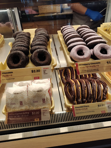 Mister Donut - Hospitality and gastronomy