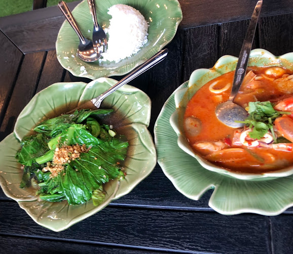 Warm Up Cafe @ The Star Vista - Hospitality and gastronomy