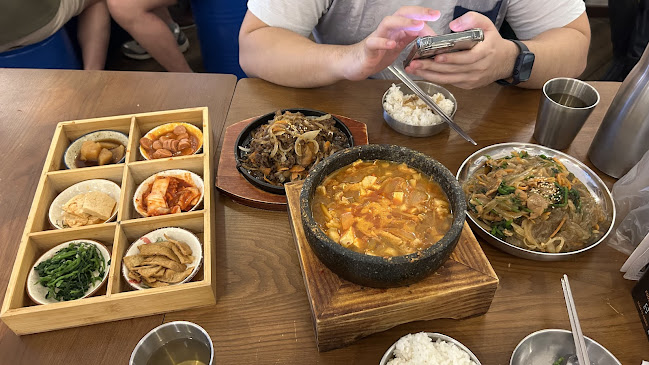 Comentarii opinii despre HANKANG POCHA 한강포차 ( The Most Affordable Korean Pocha ! 혜자스러운 한강포차 !)