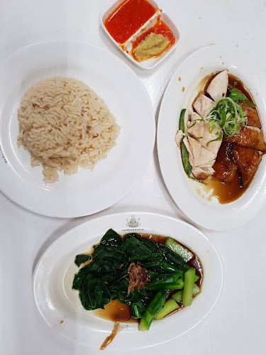 8 Raffles Ave., #01-15 Esplanade Mall, Singapore 039802