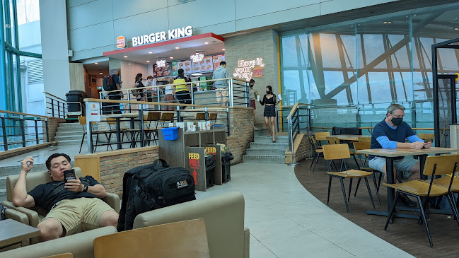 Burger King Terminal 3 Transit - Hospitality and gastronomy