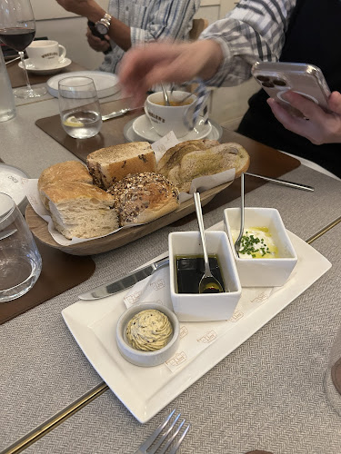 Opinii despre Cinder Steakhouse at Wheeler's Estate în Singapore - Hospitality and gastronomy