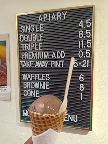 Comentarii opinii despre Apiary